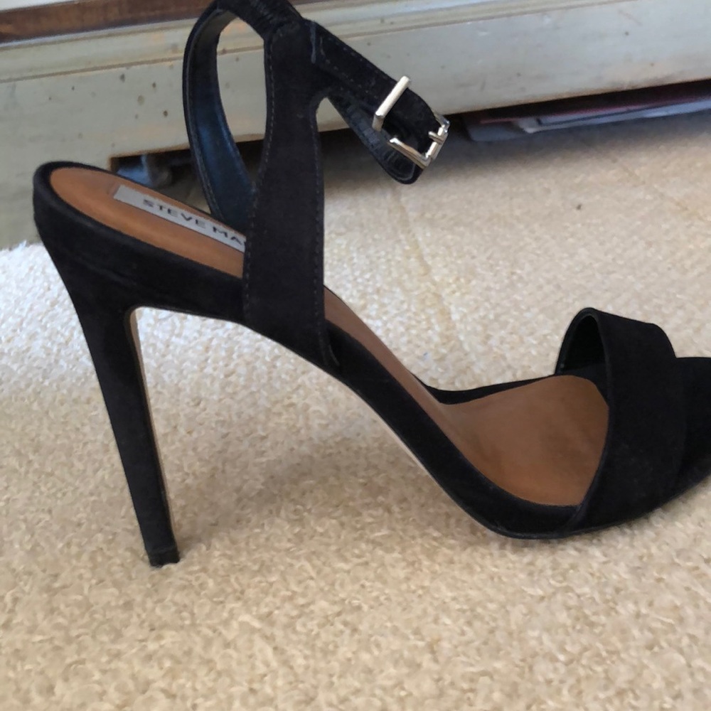 Steve Madden strappy Heels